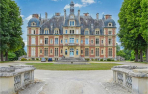Lovely Apartment In Ocquerre